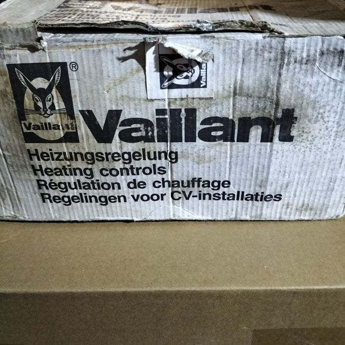 Pogodowy regulator ogrzewania Vaillant  VRC-CBW