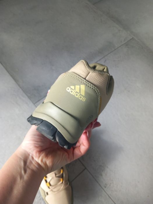 Adidasy adidas unisex nike puma jordan młodzieżowe