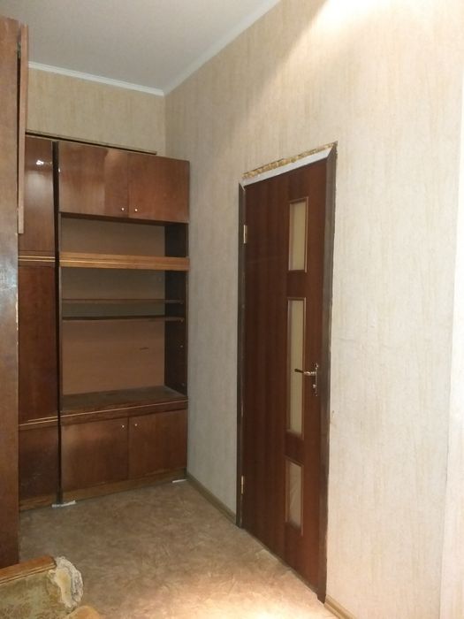 Сдам комнату в 2х комнатной квартире около м.Защитников Украины