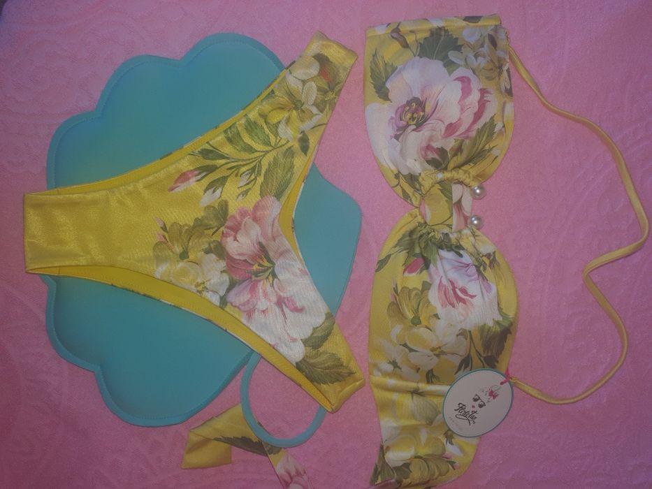 Купальник Flirt and Tan розмір М