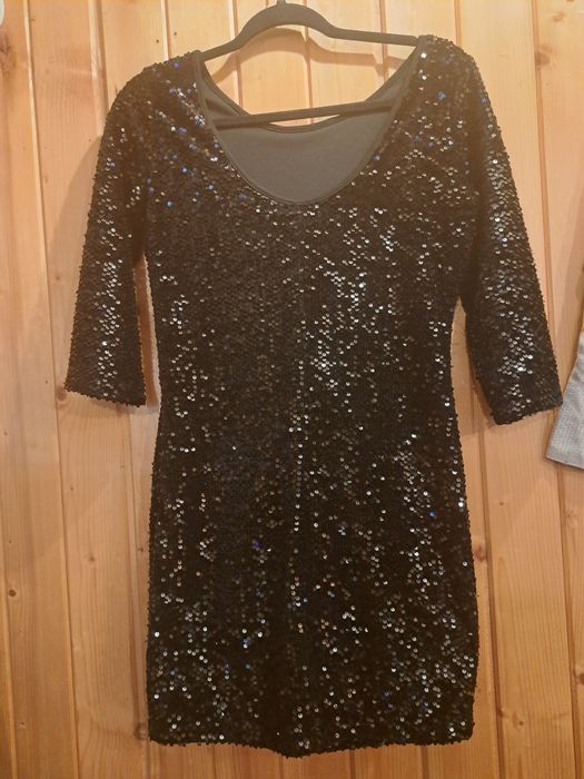 Sukienka czarna w cekiny rozm.M