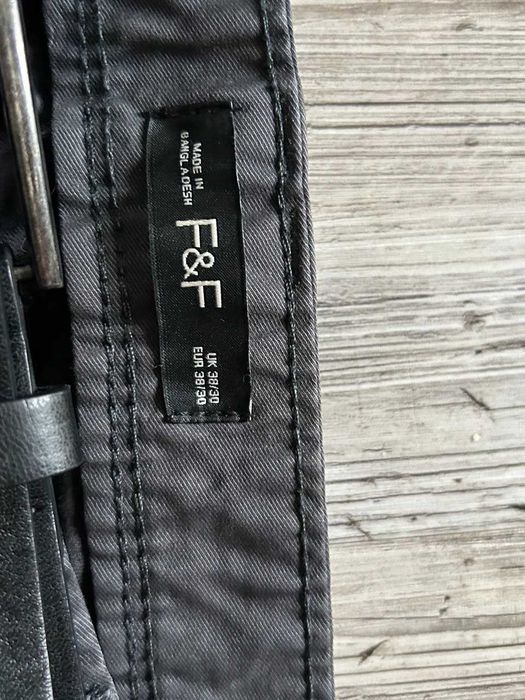 Новые брюки F&F р 38/30, с ремнем,