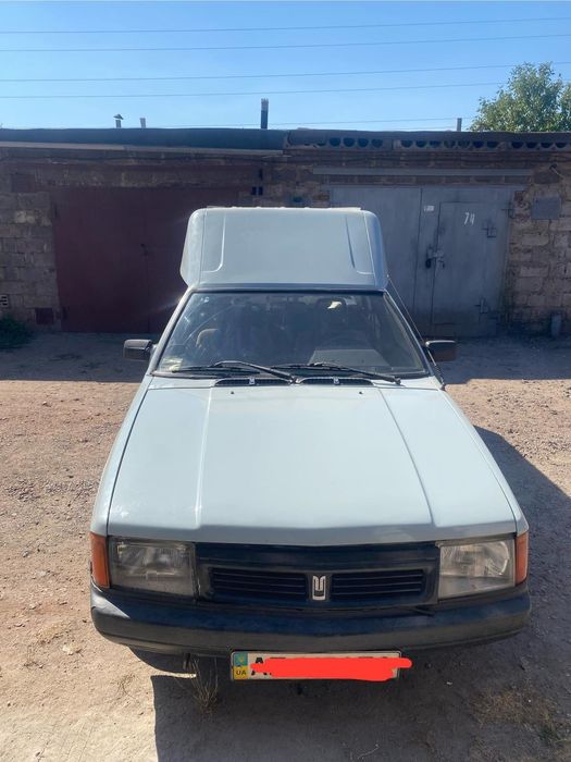 Москвич 2901 продам.