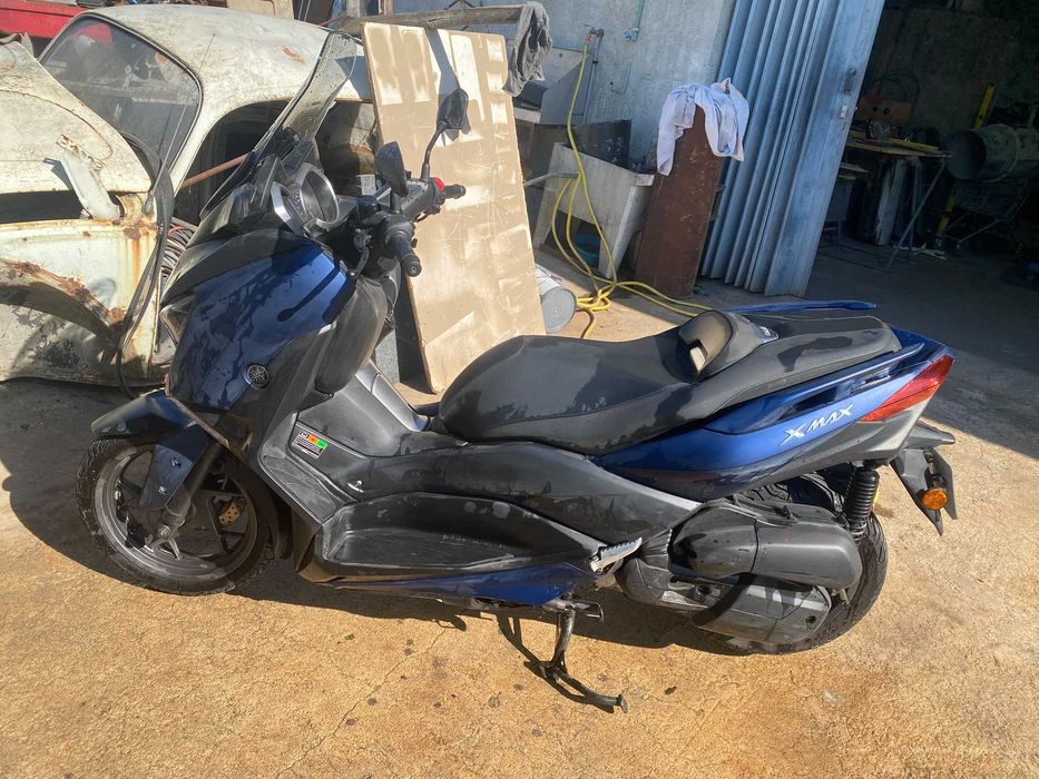 Yamaha Xmax 125cc