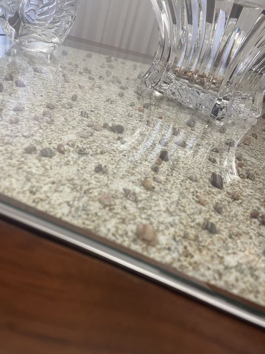 Vendo mesa de centro praticamente nova
