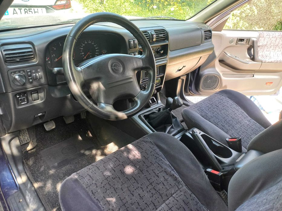 Vendo ou Troco Opel Frontera B Sport 2.2 Dti