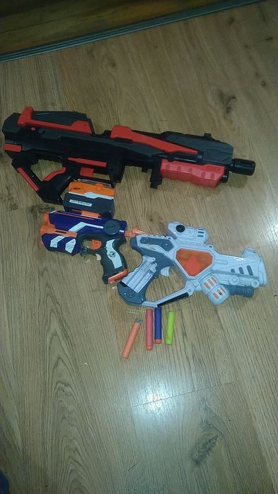 zestaw pistoletów Nerf