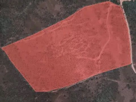 Terreno Único com Vistas de Montanha em Melres - Gondomar