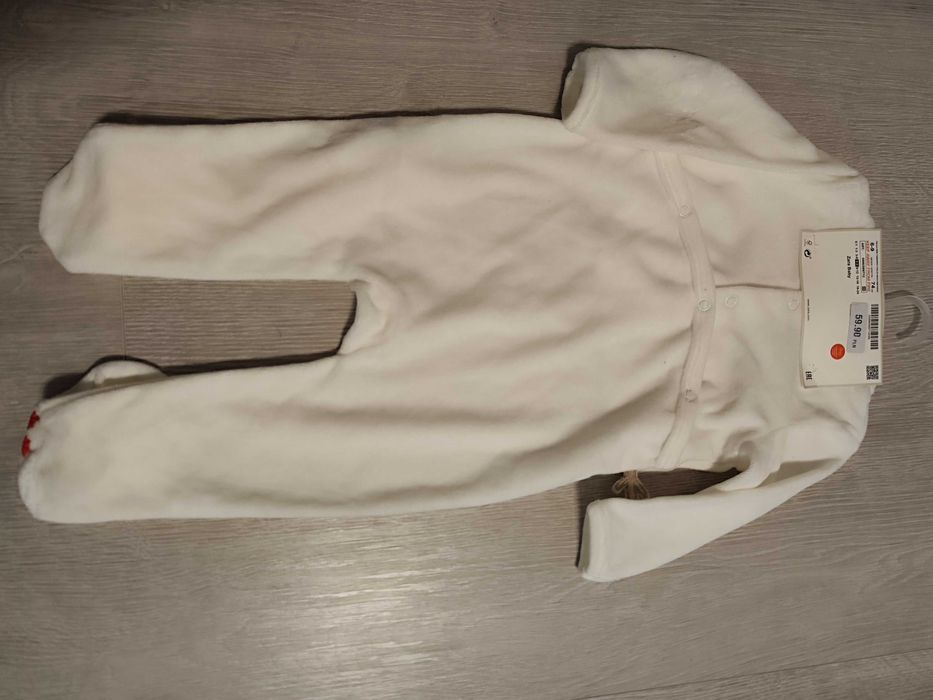 Welurowy pajacyk/śpioszki, Zara, rozm. 74, nowy