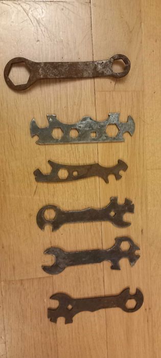 Zestaw 6 starych kluczy do roweru rower Wigry motorower Romet