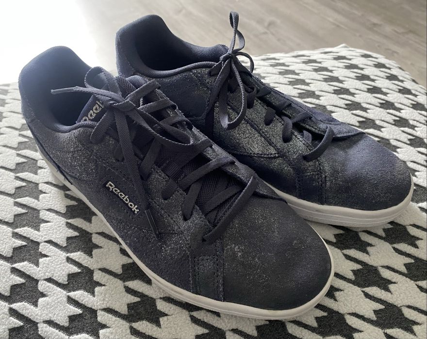 Buty sportowe adidasy Reebok rozmiar 38 granatowe połyskujące