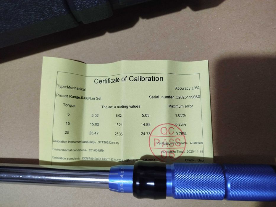 Klucz dynamometryczny 5-60 Nm