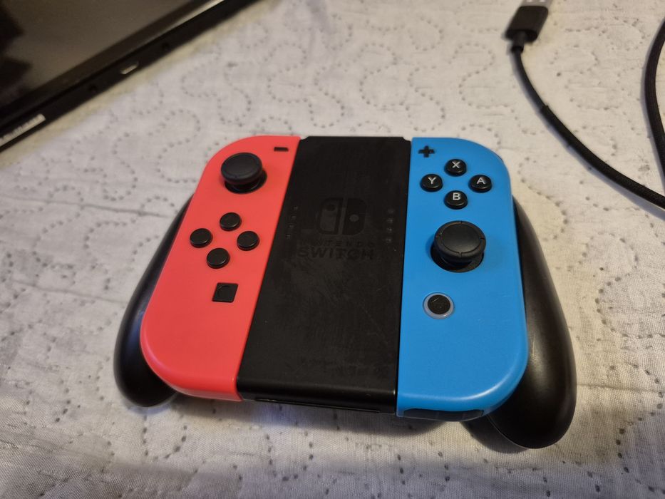 Konsola Nintendo Switch v2 + dodatki