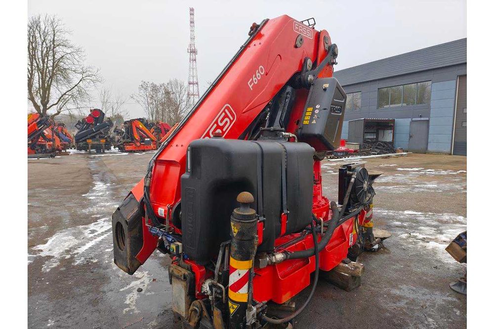hds manipulator fassi f660 duży hiab palfinger pm