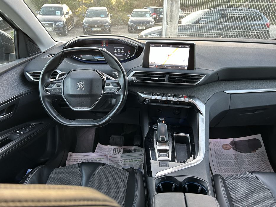 Peugeot 3008 1.5 HDI Aut. 100 mil kms
