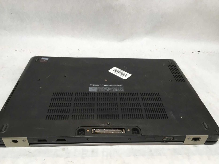 Dell Latitude E5570 по запчастинам