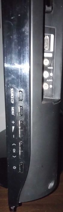 Televisão LCD Samsung LE32B450C4W