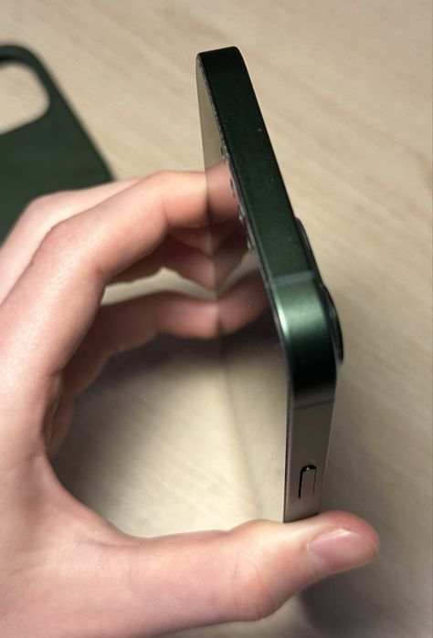 Айфон 13 128гб (green)