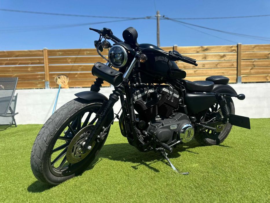 Harley-Davidson Iron 883