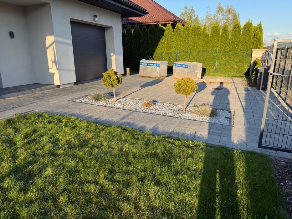 Utwardzanie terenu, Drogi dojazdowe, Układanie kostki brukowej