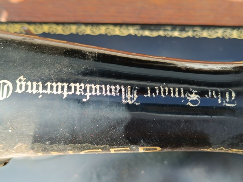 Máquina costura Singer antiga