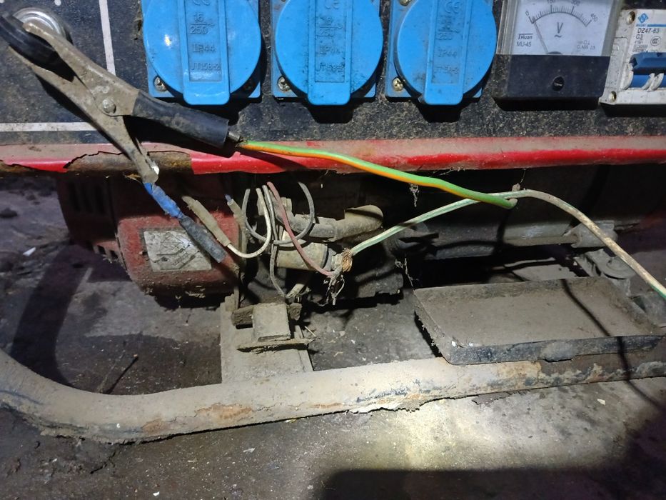 Генератор 220  однофазний