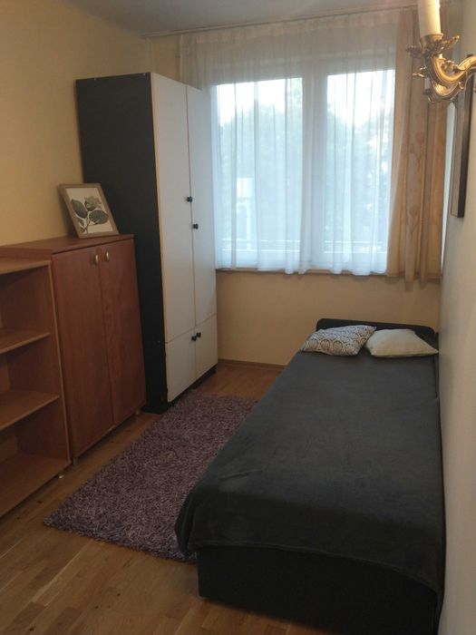 wynajme pokoj jednoosobowy