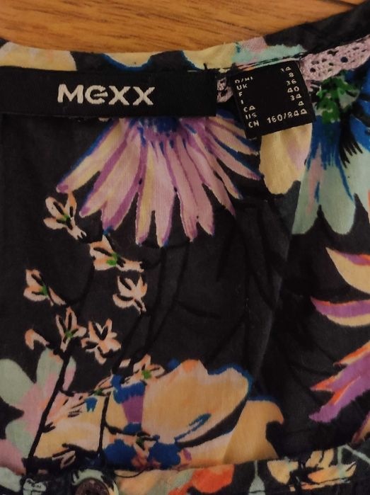 Bluzka Mexx z kwiatami