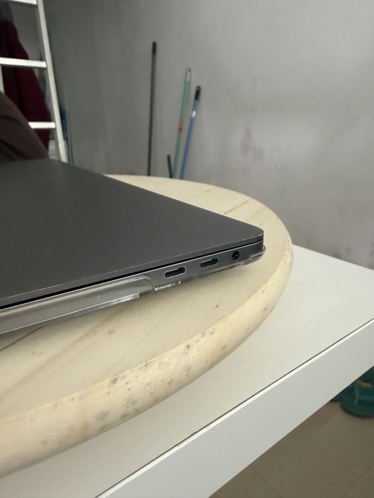 Macbook Pro 2019 Intel i9 16 polegadas