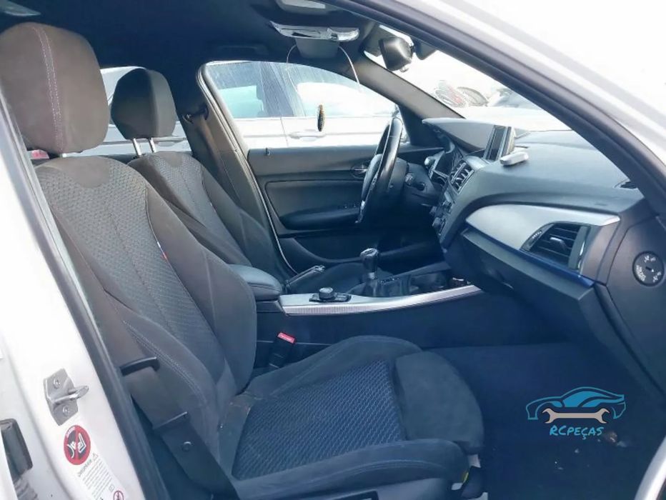 BMW Serie 1 F20 5 Portas 116D Pre LCI Pre Facelift Pack M 2011 a 2015 Para Peças
