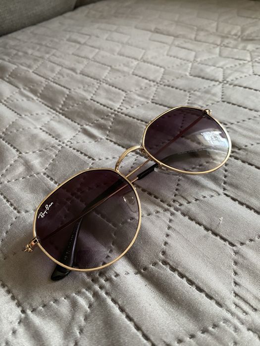 Солнцезащитные очки Ray-Ban