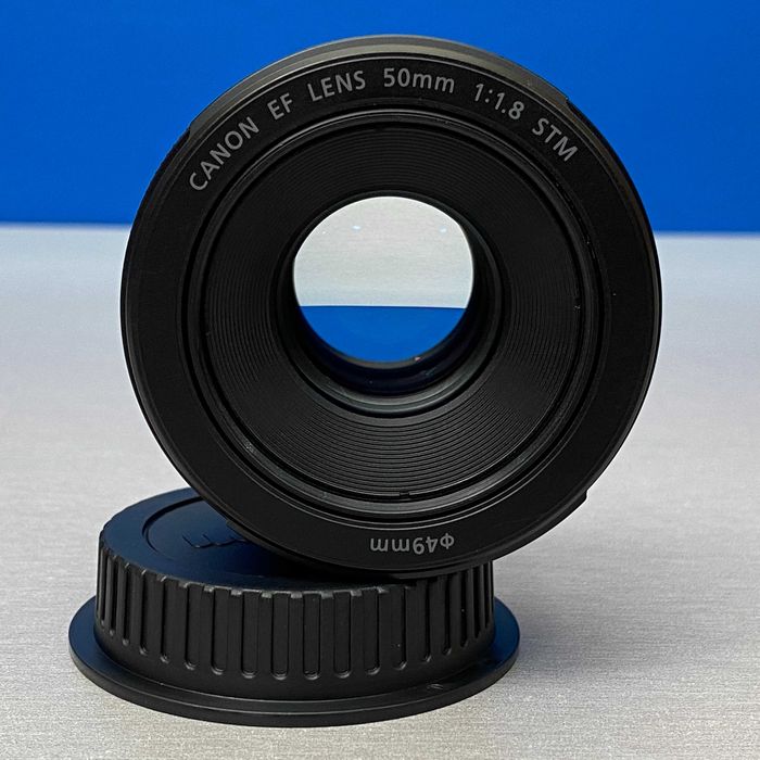 Canon EF 50mm f/1.8 STM