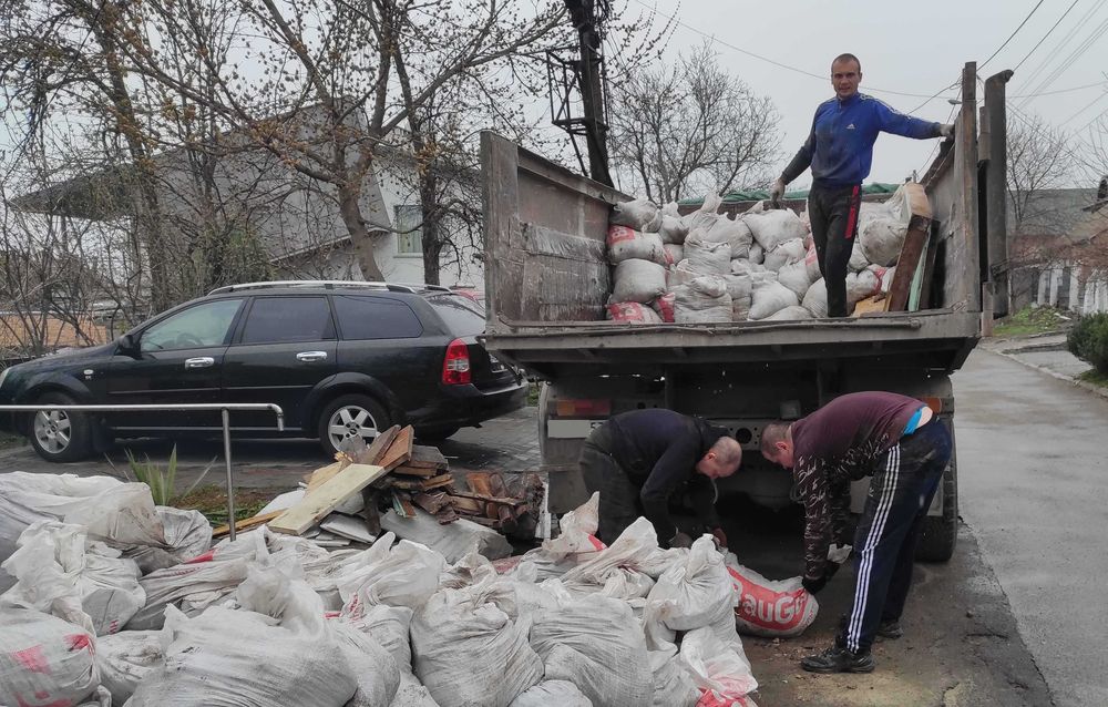 Вывоз хлама, Вывоз старой мебели, Вывоз строительного мусора