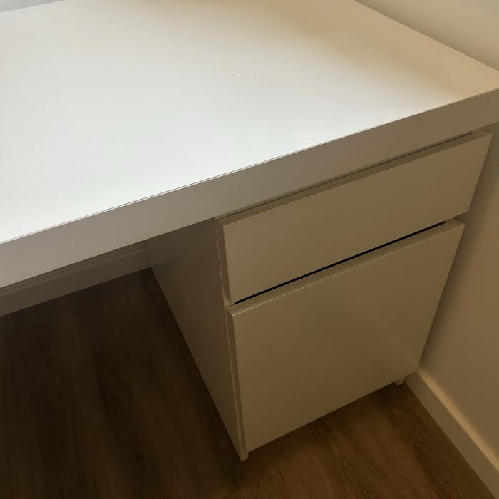 Secretaria MALM (Ikea)
