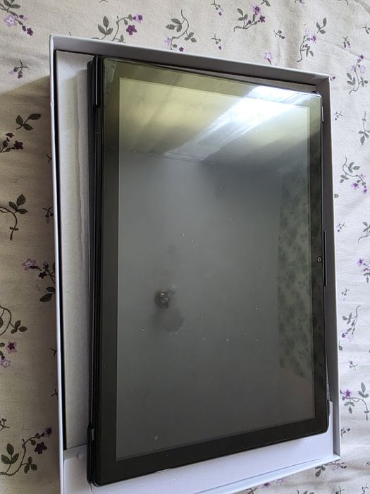 Продам планшет, новий