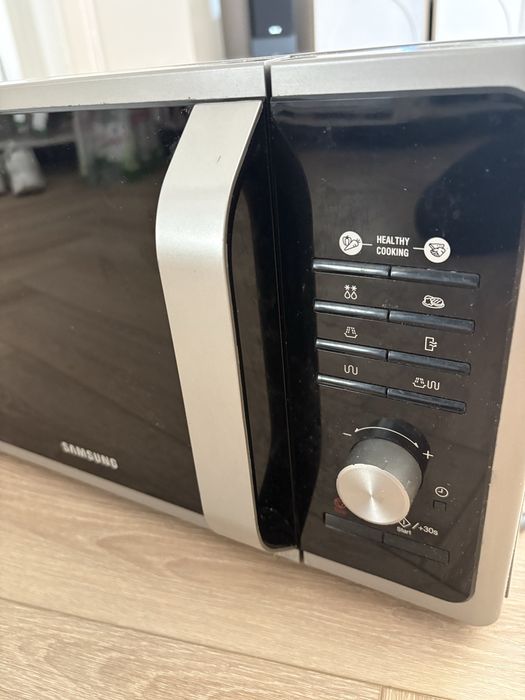 Mikrofala Samsung wolnostojaca