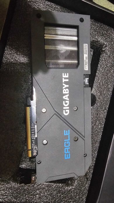 Karta graficzna Gigabyte RX 6600 EAGLE 8G
