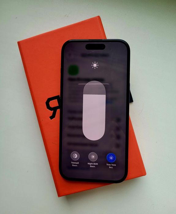  iPhone 15 на 128Гб / ідеальний стан / Е-Сім ( Rsim)