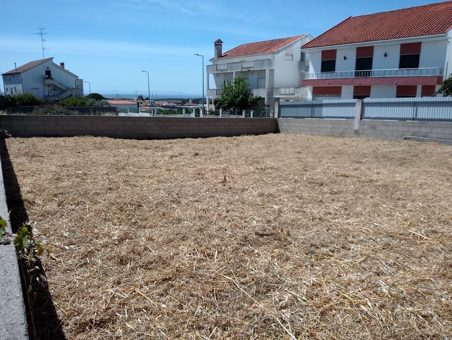 Lote urbano. Valongo, Castelo Branco