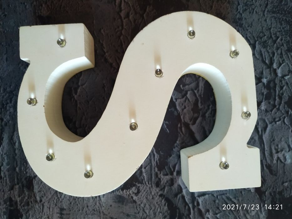 Декоративные светящиеся буквы