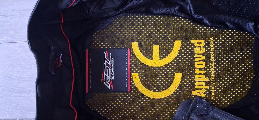 Strój motocyklowy komplet RST na ścigacza supermoto