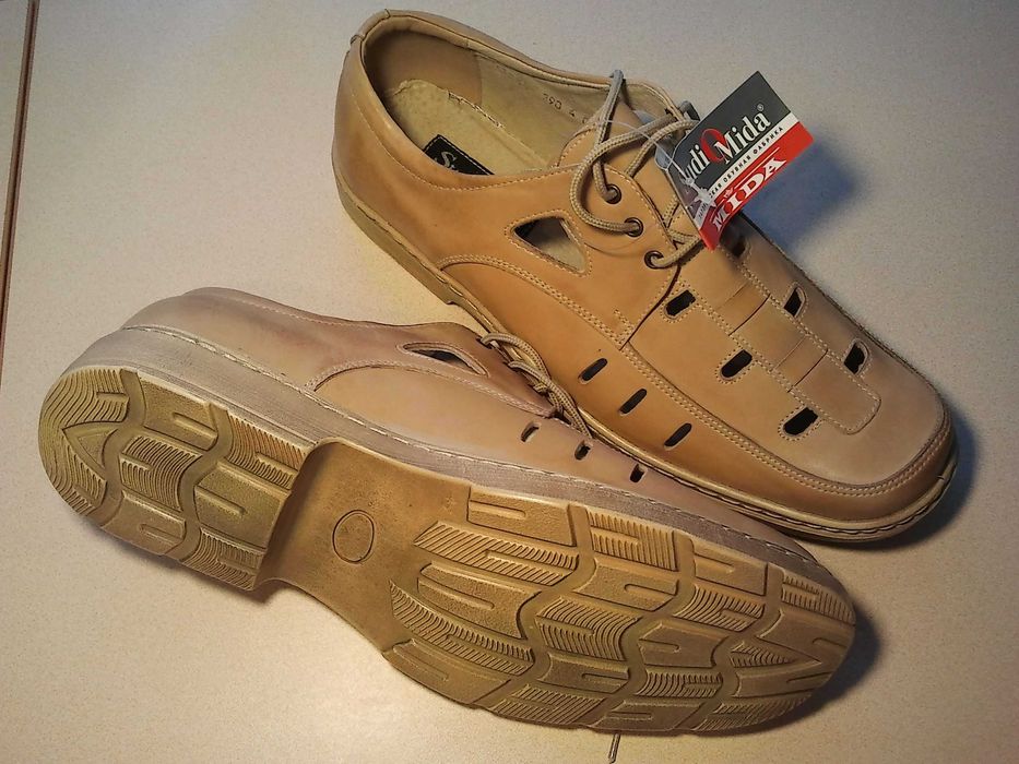 -
Туфли "МИДА". Натуральная кожа. Размер 45. Новые.