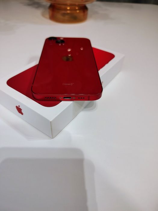 iPhone 13 jak nowy, dużo dodatków