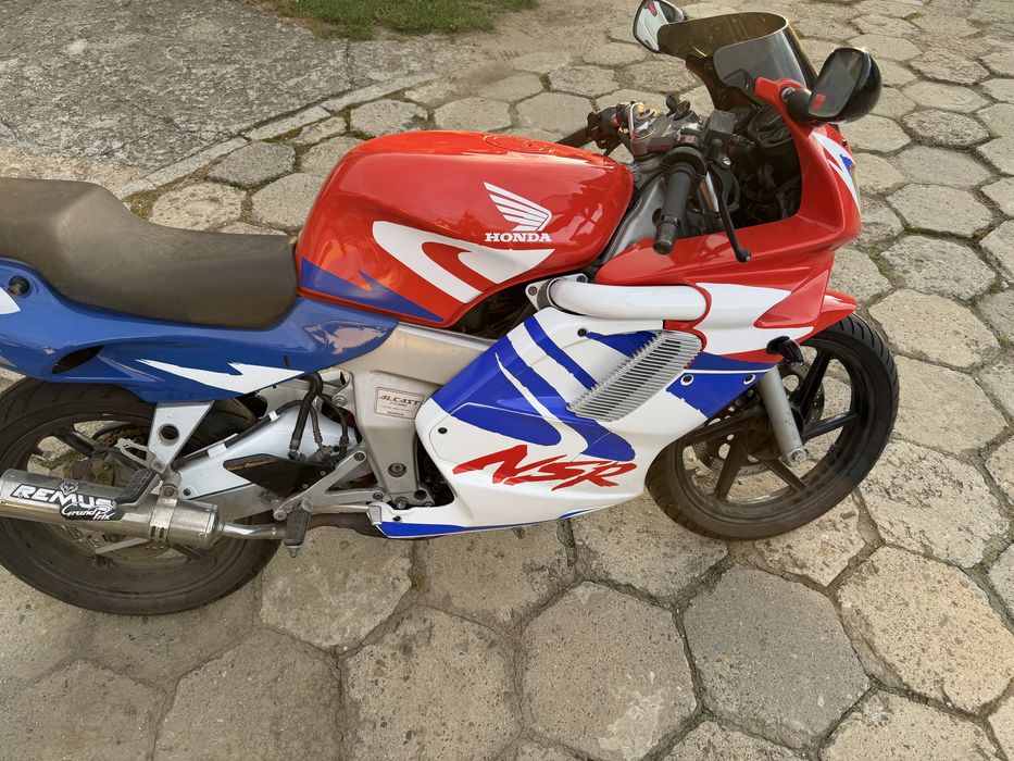 Honda nsr 125.