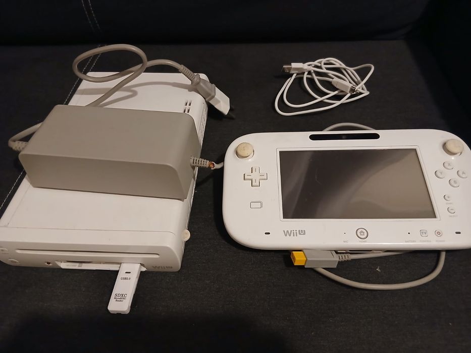 Konsola Nintendo Wii U 8G, plus Zelda Breath of The Wild