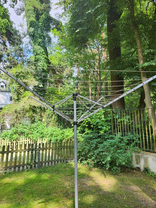 wieszak na pranie ogrodowy