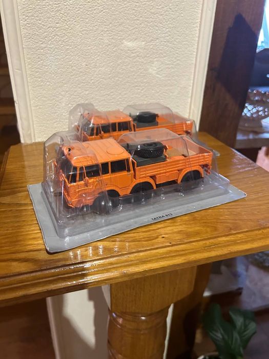 Машинки для колекції