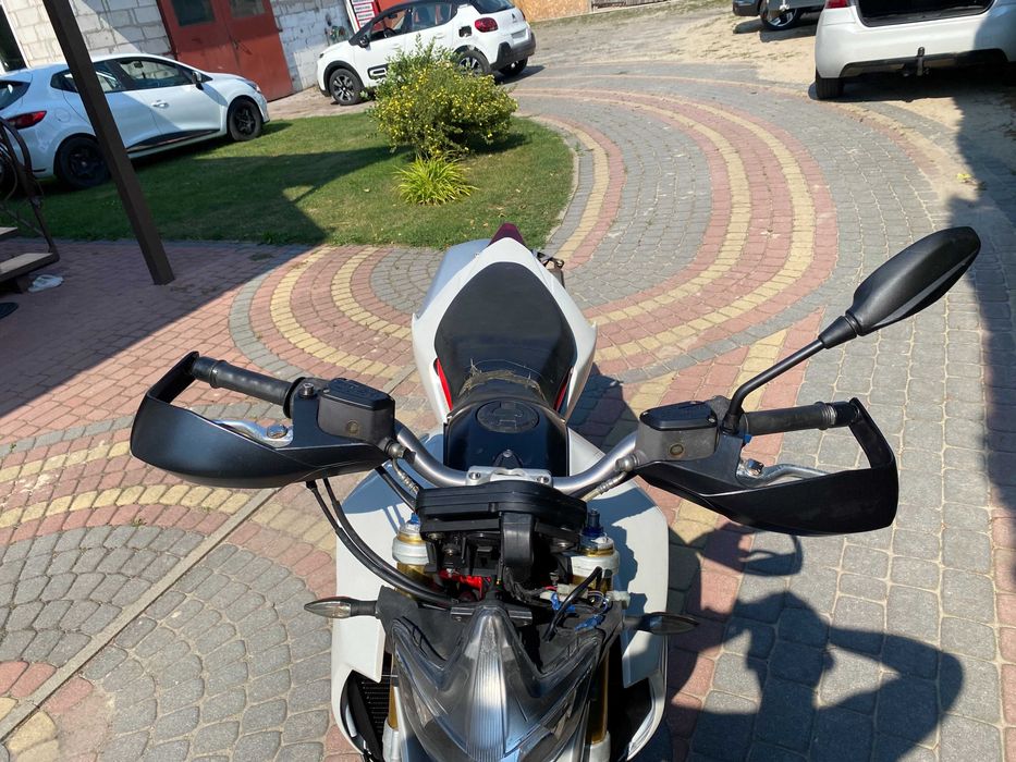 Aprilia Dorsoduro 750 2010r uszkodzona