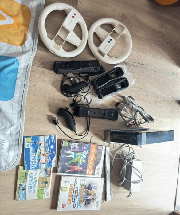 Wii nintendo com jogos e acessorios