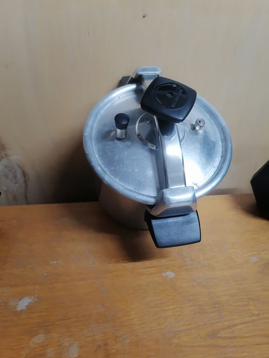 Panela de pressão 6 lts